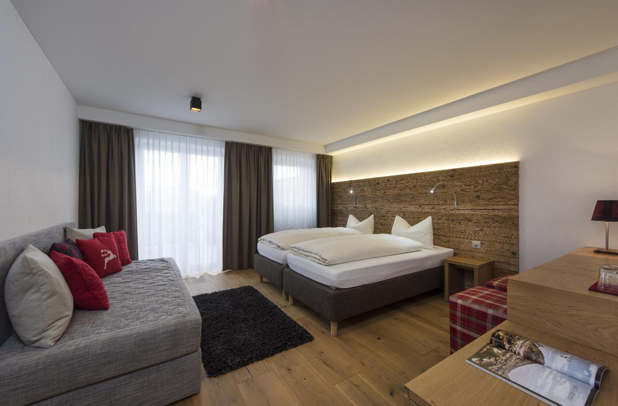 Berghotel Tgantieni 렌쩨르하이데 객실 사진